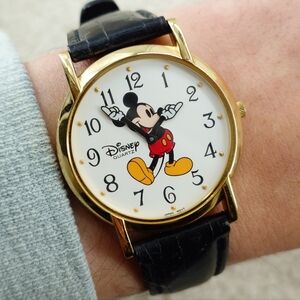 Disney Time Works Mickey Mouse Gold Dress Watch Japan Quartz Unisex 33mm Vintage